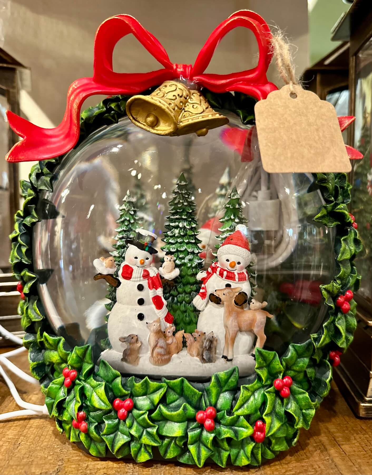 greenery_holiday_gift_shop